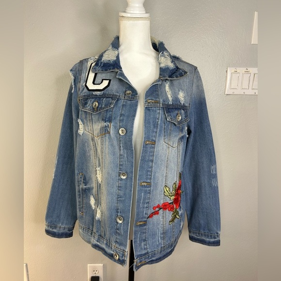 Cavalini Distressed Denim Jacket with Rose Embroidery – Size Medium - Picture 8 of 10